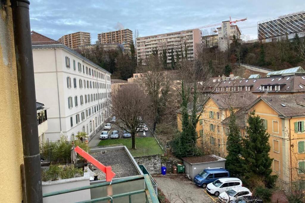 Joli 2 Pieces Dernier Etage, Lausanne Centre エクステリア 写真