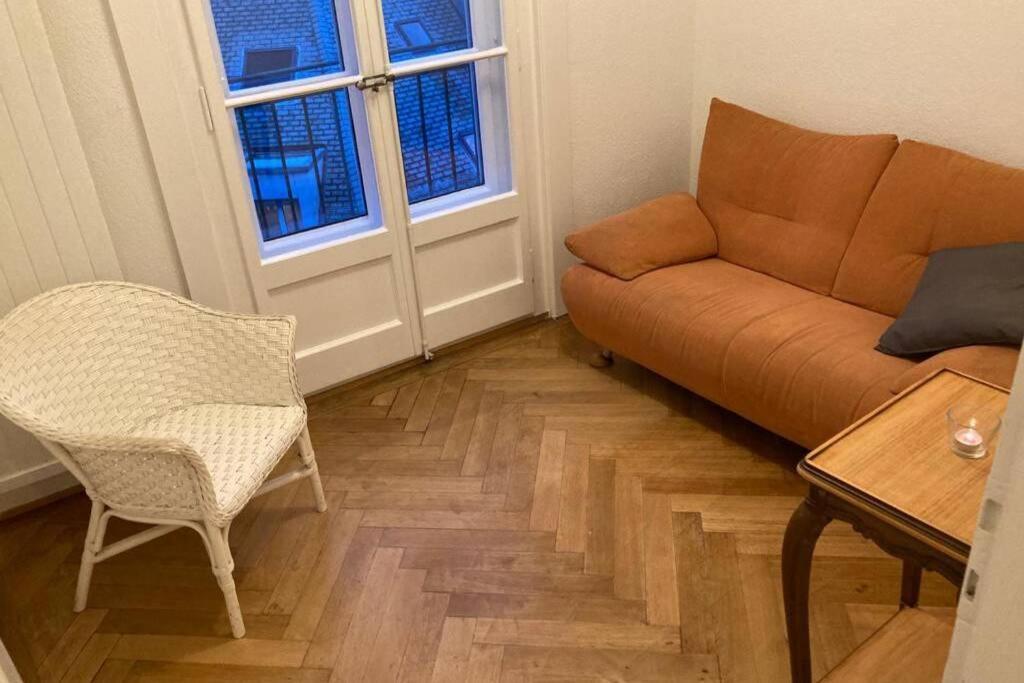 Joli 2 Pieces Dernier Etage, Lausanne Centre エクステリア 写真