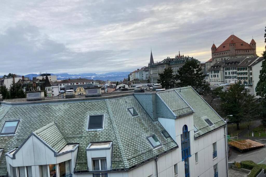 Joli 2 Pieces Dernier Etage, Lausanne Centre エクステリア 写真
